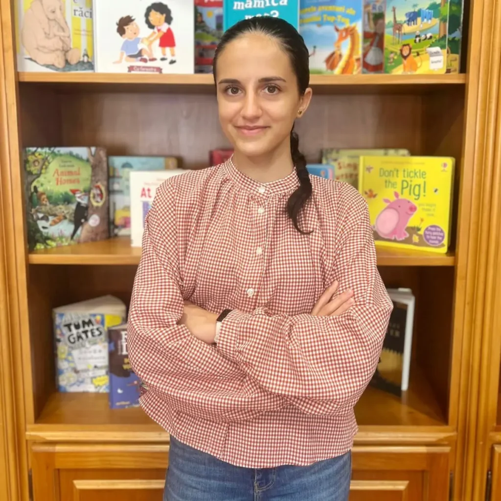 Ștefan Maria Adriana Michiyo - director si educatoare